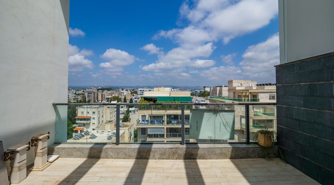 WhatsApp Image 2025-06-05 at 09.11.43 (1)