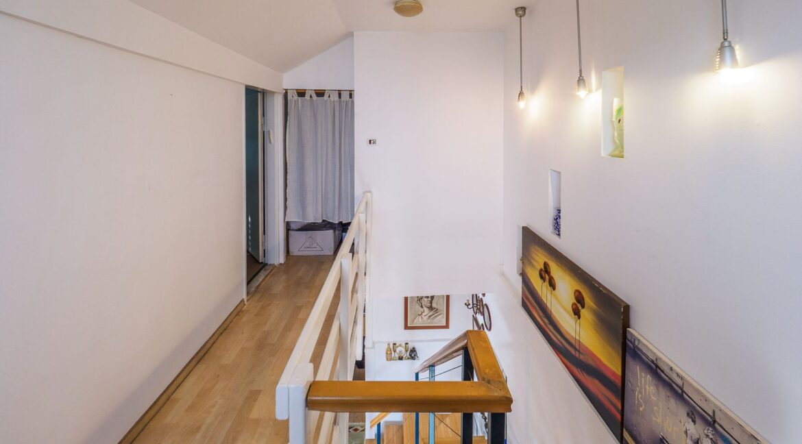 WhatsApp Image 2025-03-30 at 11.10.08