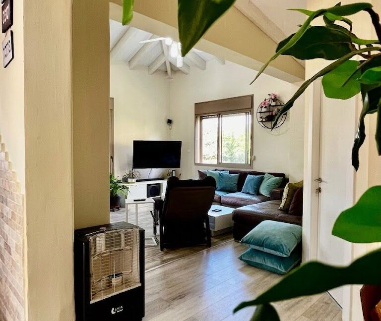 WhatsApp Image 2026-04-05 at 10.04.34 (4)