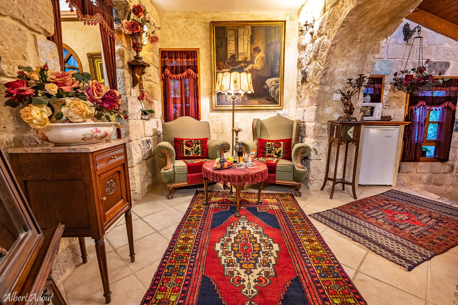 בבלעדיות! למכירה אחוזה מדהימה במושב שעל