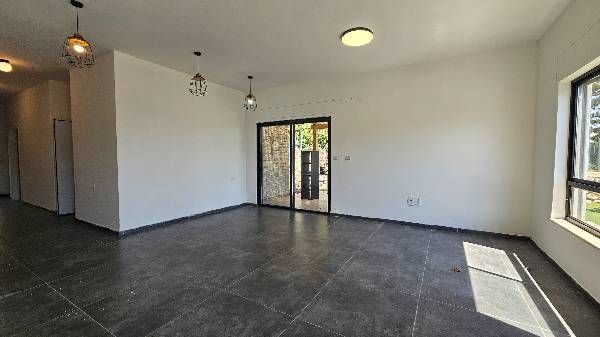 20250905_113848 - Shneor Bar