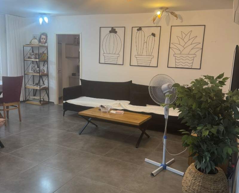 WhatsApp Image 2025-09-14 at 12.53.57