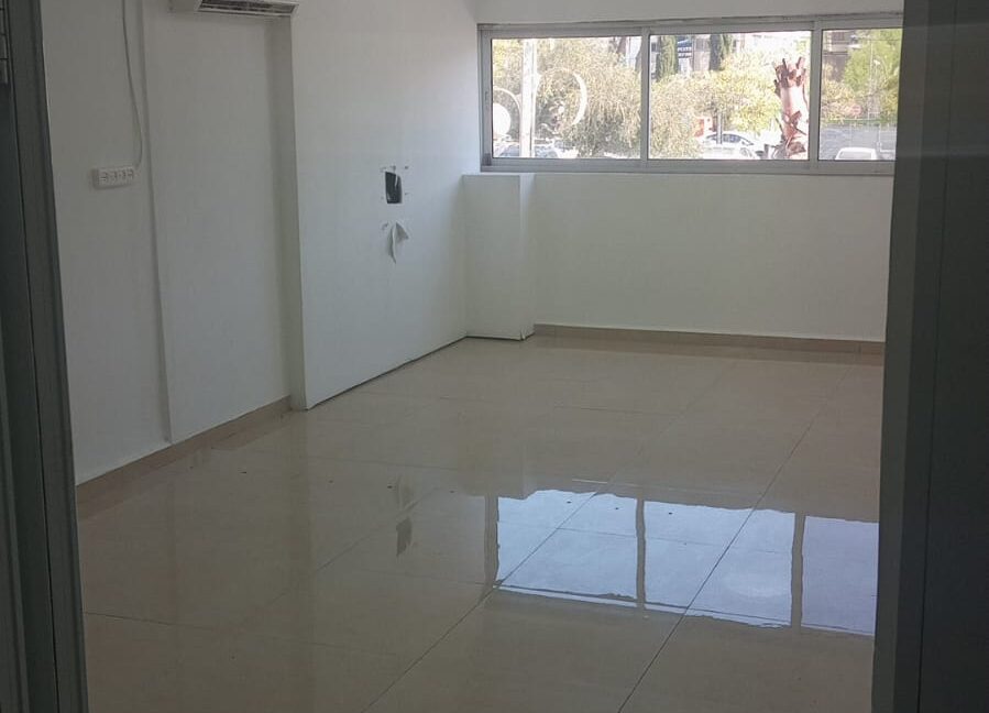 WhatsApp Image 2025-09-21 at 09.47.44