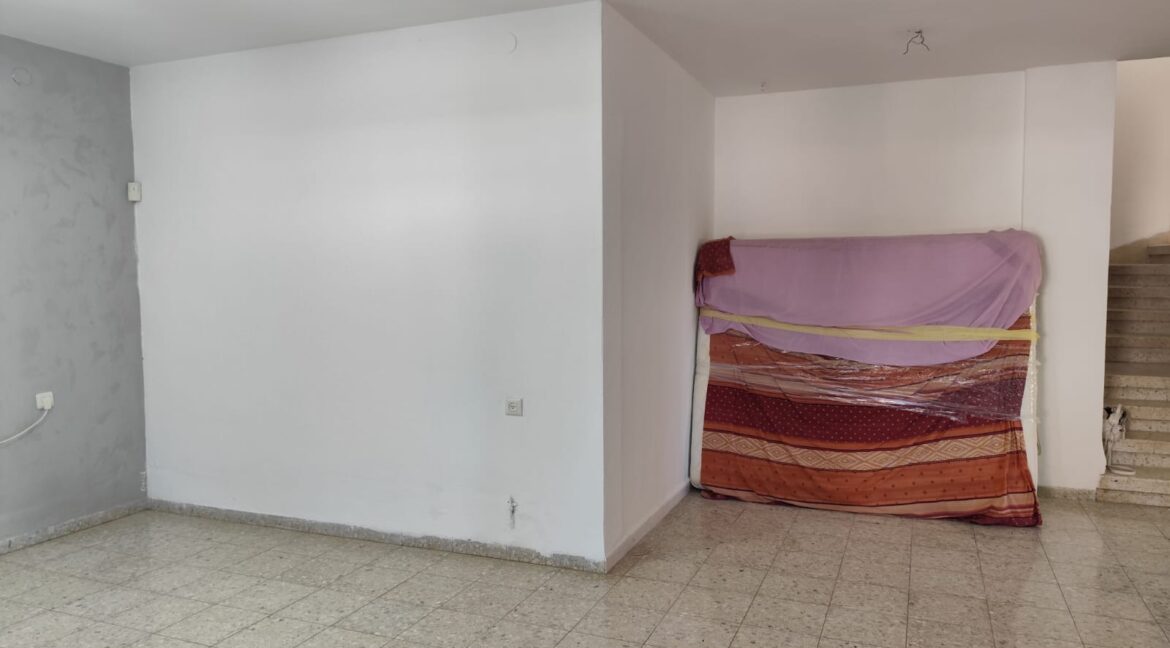 WhatsApp Image 2025-09-25 at 13.23.04