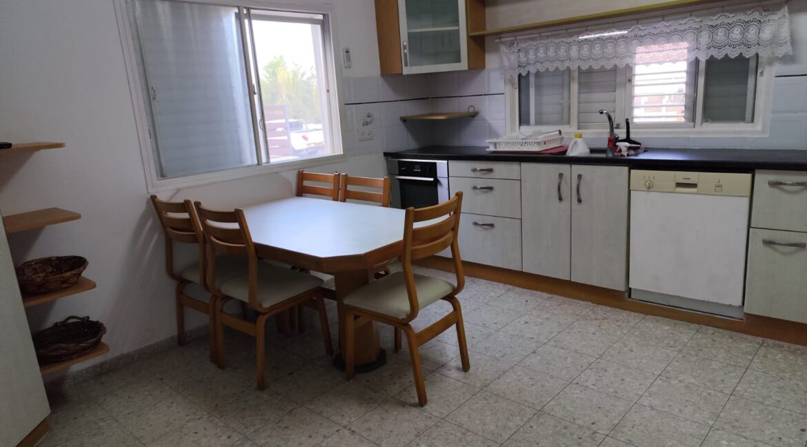 WhatsApp Image 2025-09-25 at 13.23.09 (2)