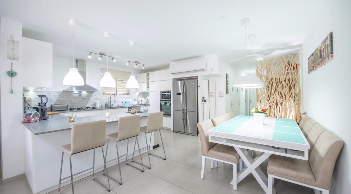 WhatsApp Image 2018-12-09 at 09.49.53 (2)