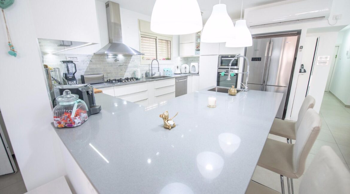 WhatsApp Image 2018-12-09 at 09.49.54