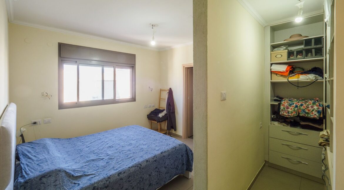 WhatsApp Image 2025-10-27 at 15.37.15