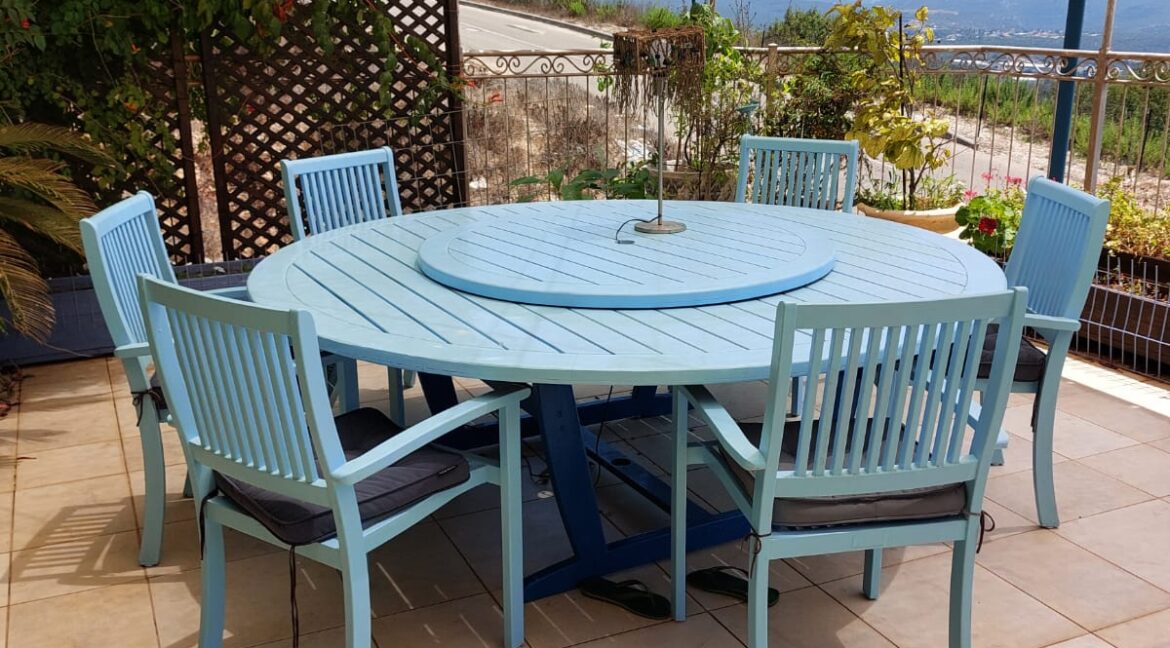 WhatsApp Image 2025-11-09 at 08.43.06 (1)