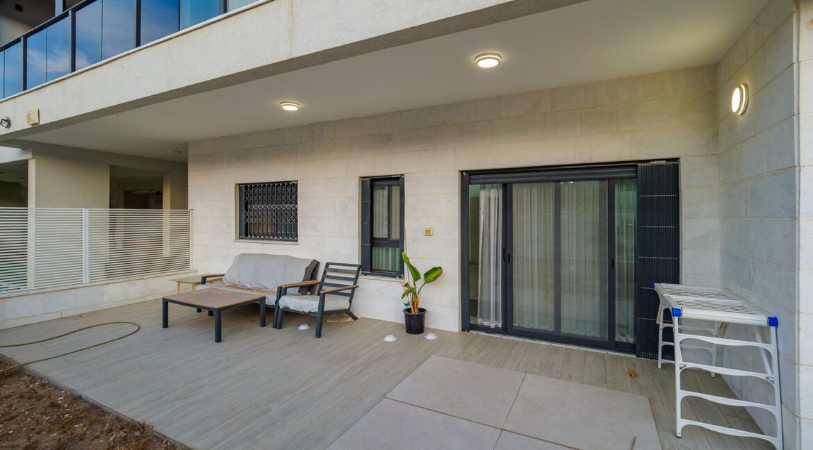 WhatsApp Image 2025-11-12 at 18.22.52 (3)