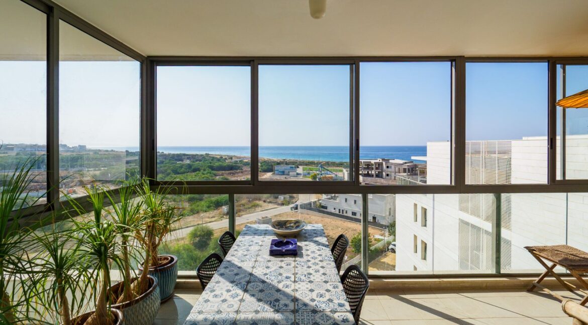 WhatsApp Image 2025-11-19 at 11.44.47 (2)