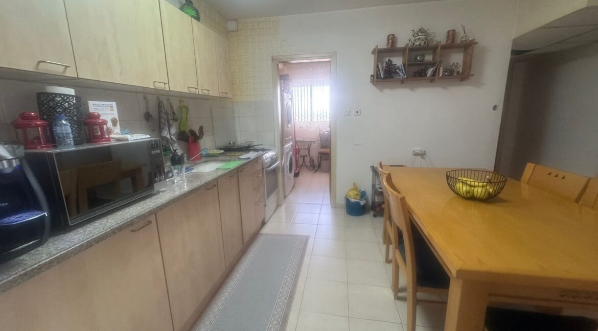 WhatsApp Image 2025-11-24 at 10.44.37