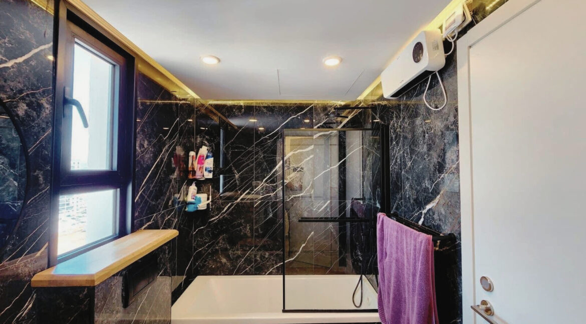 7ce1e1db-e76b-4c7a-81e4-cf492233e035