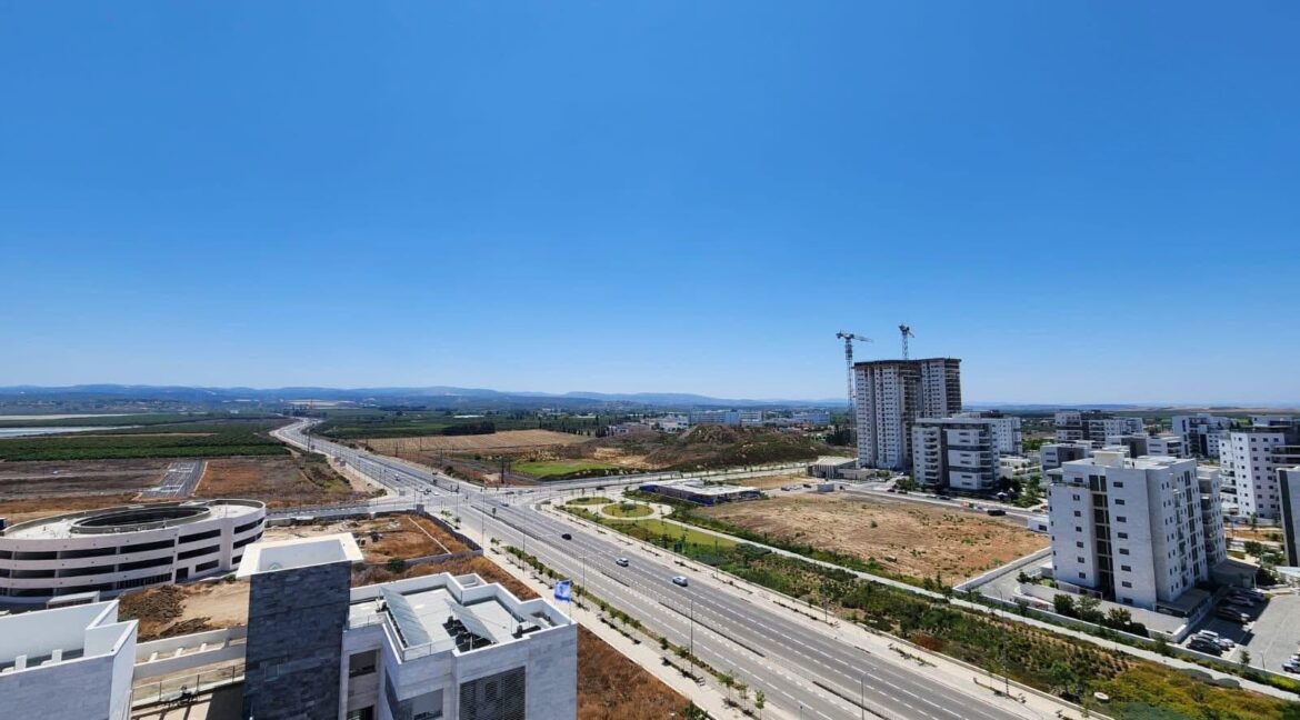 9e202125-2d5f-429c-8fac-2d66c7869f17