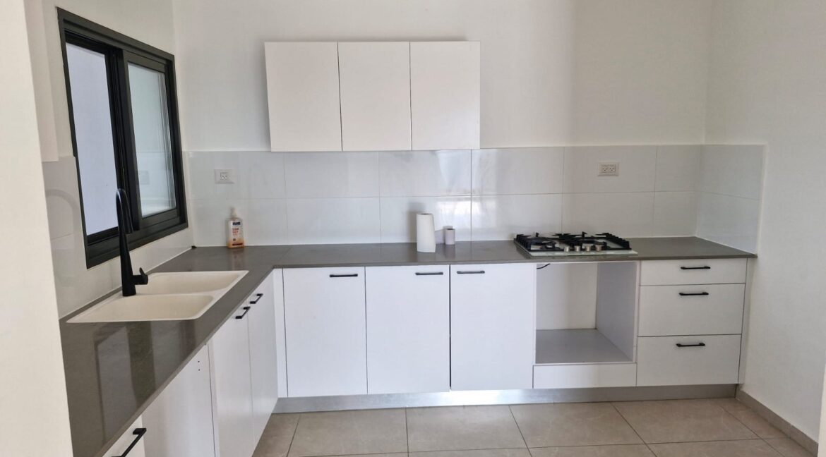 WhatsApp Image 2025-12-03 at 10.53.54