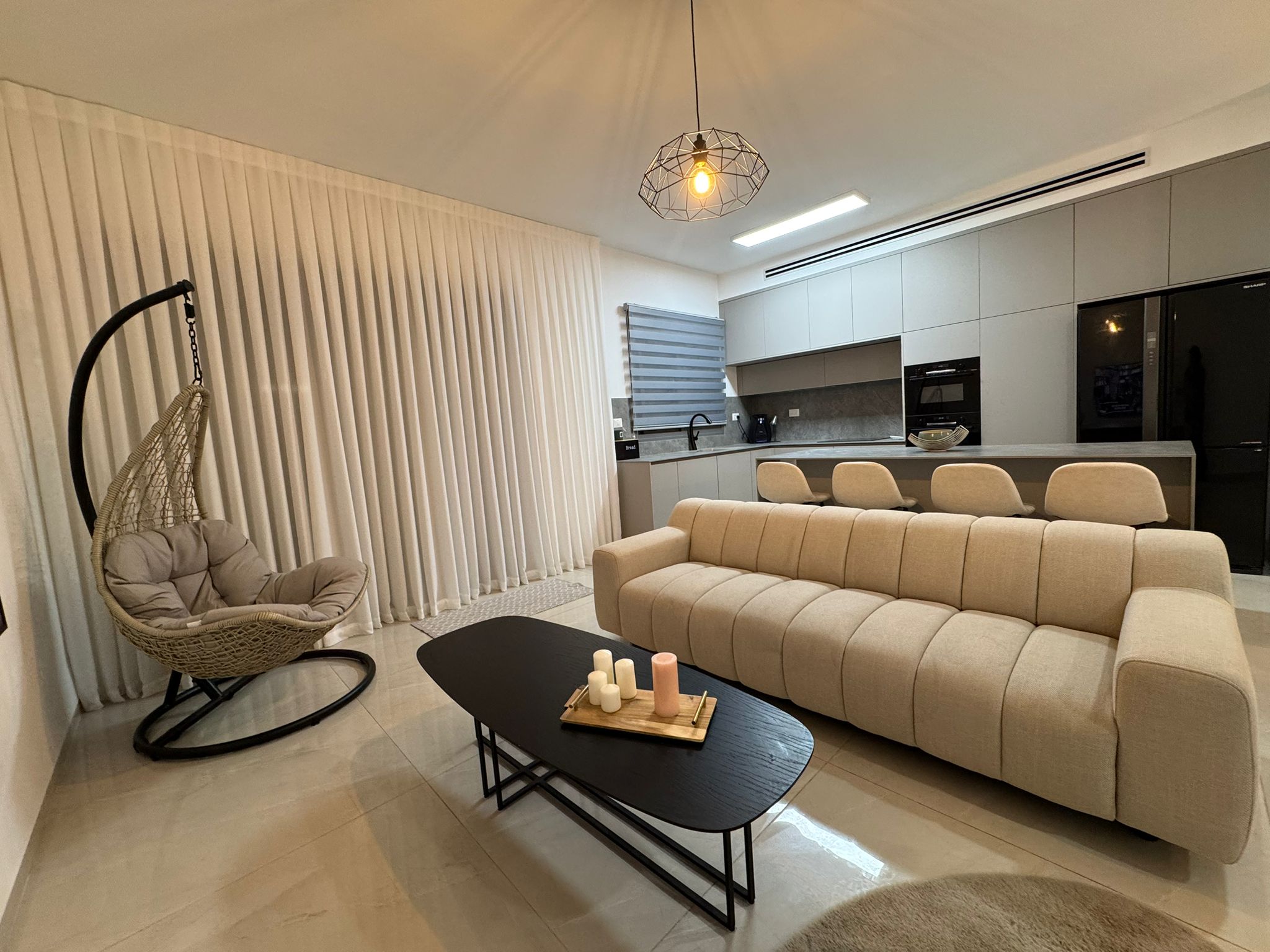 בבלעדיות פנטהאוז חדש למכירה- ברחוב מבצע אנטבה 5