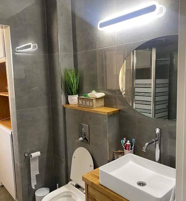 WhatsApp Image 2025-12-14 at 13.04.50 (1)