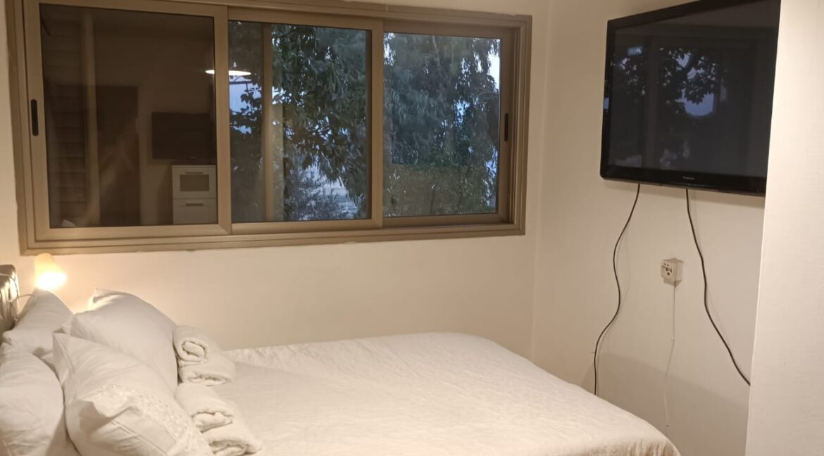 WhatsApp Image 2025-12-22 at 09.53.05 (1)