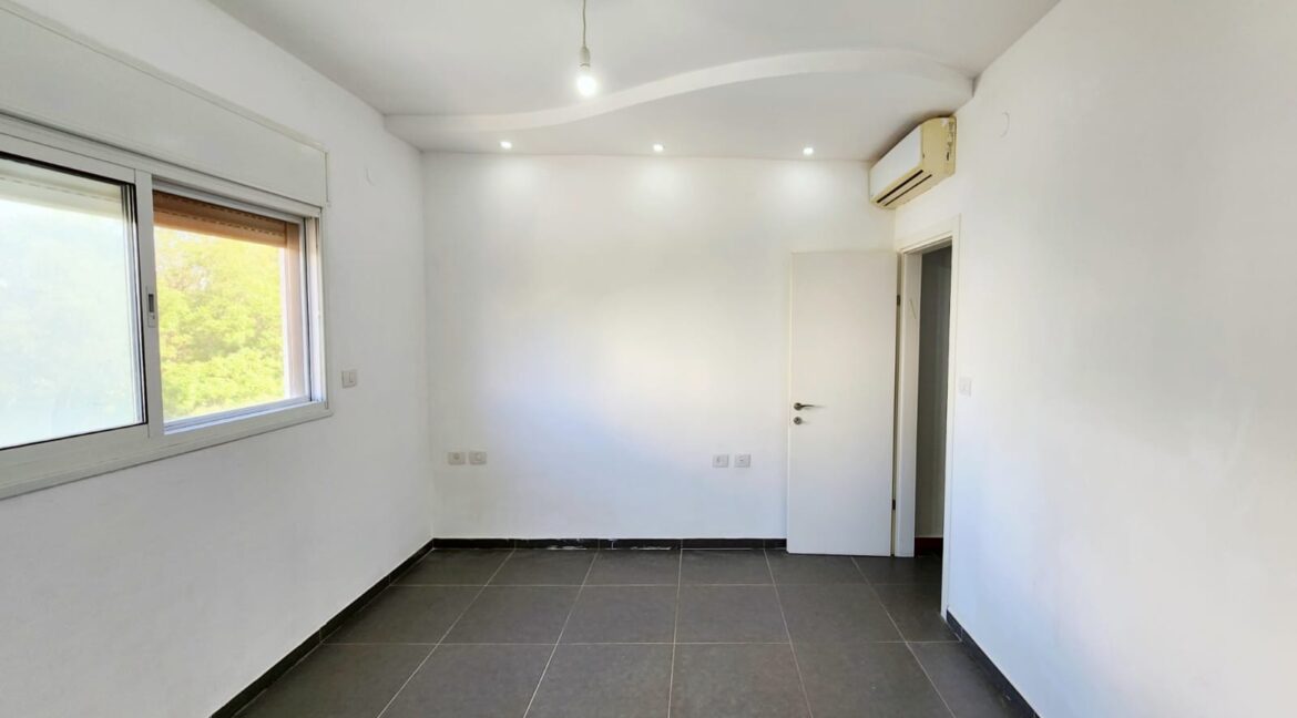 WhatsApp Image 2026-02-08 at 13.08.05 (3) - נערך