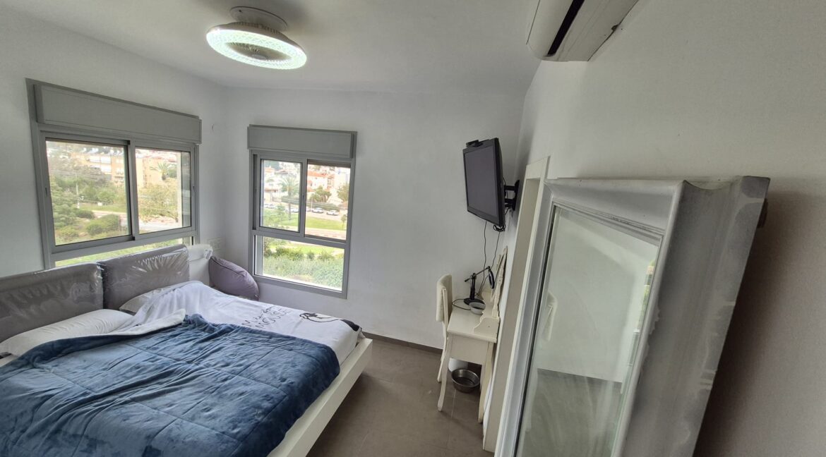 WhatsApp Image 2026-04-17 at 12.36.00 (4)