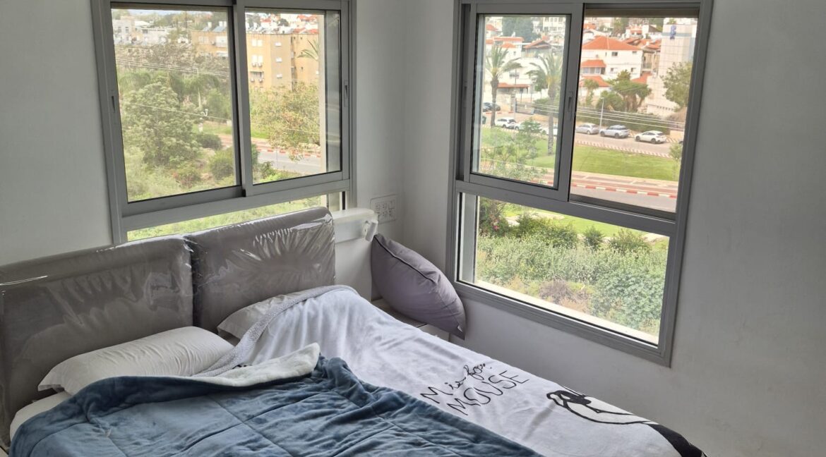 WhatsApp Image 2026-04-17 at 12.36.00 (5)