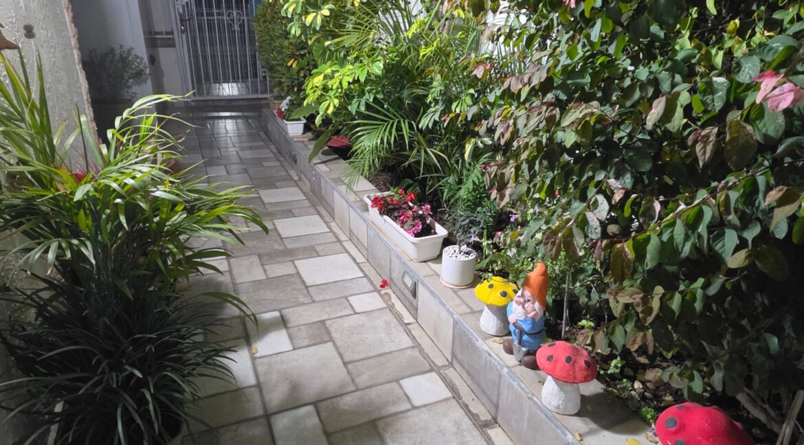 WhatsApp Image 2026-04-26 at 10.09.49