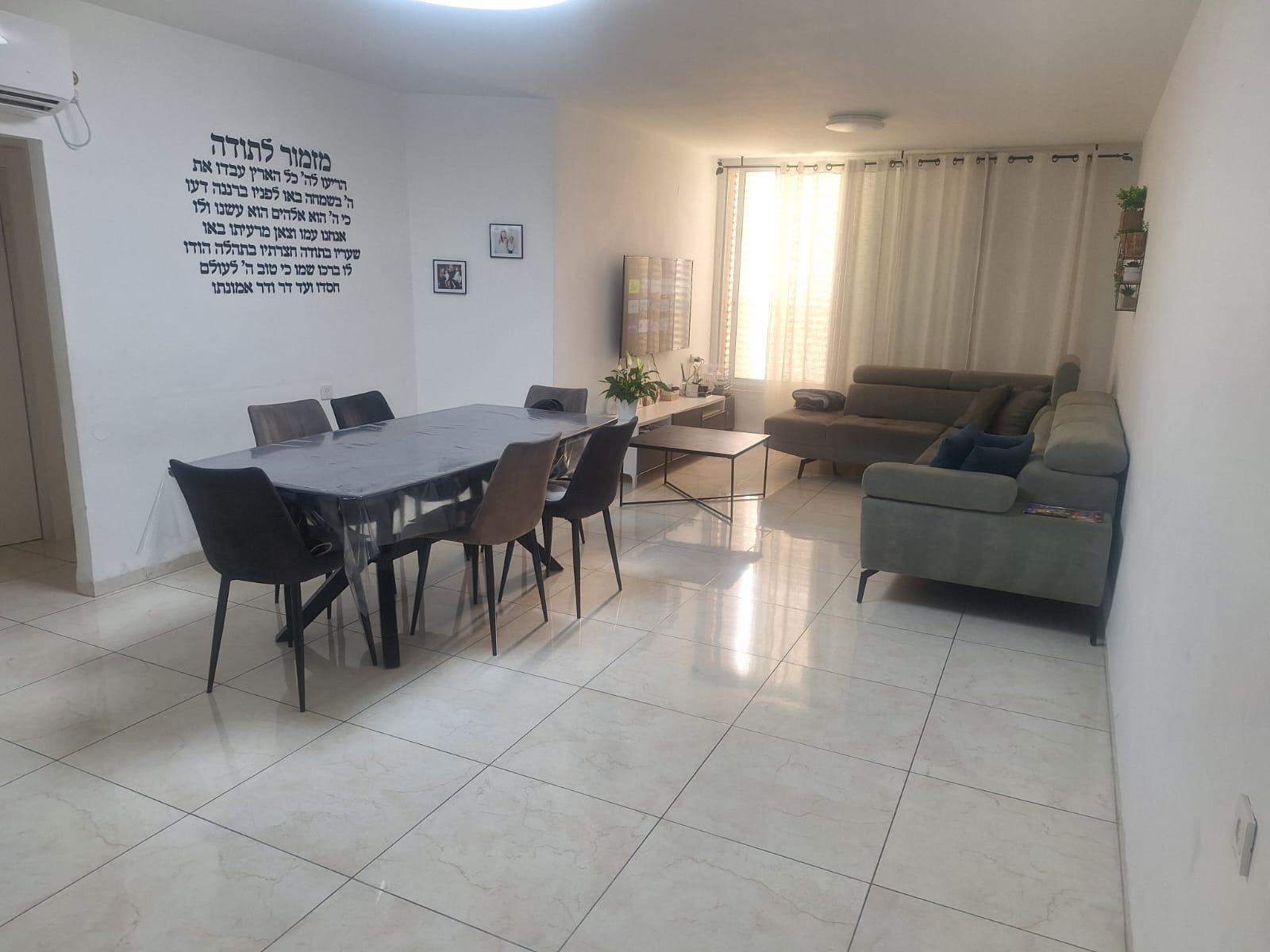 בבלעדיות- דירת 5 חדרים משופצת ברחוב גולומב 7 בנהריה